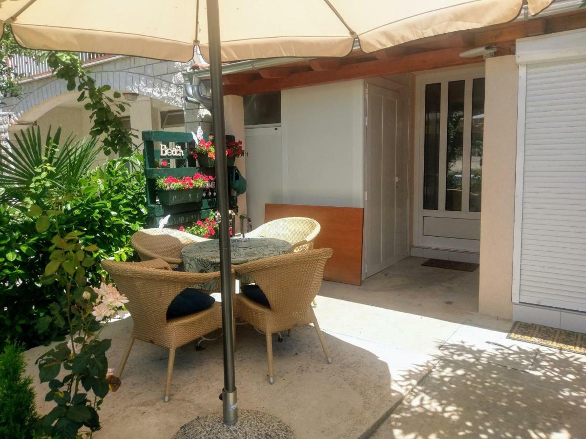 Lovely Apartment With Garden And Terrace Rijeka Exterior photo